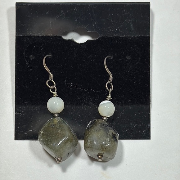 Elegant Silver and Orange Dangle Earrings - Picture 2 of 4